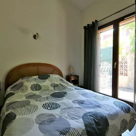 Maison Le Lavandou, 3 Pieces, 6 Personnes - Fr-1-308-74 Le Lavandou
